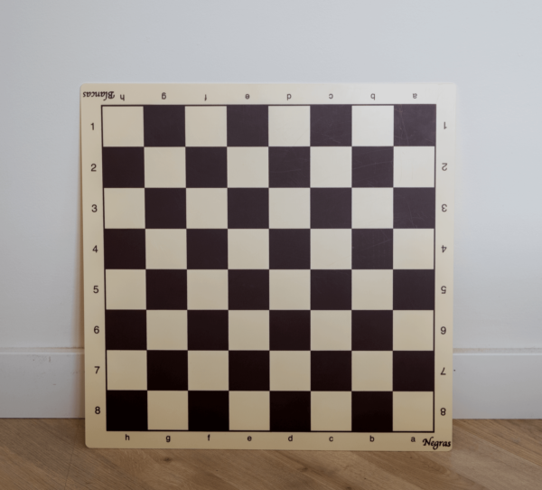 Tablero de ajedrez de 45 x 45 personalizado - Imagen 3