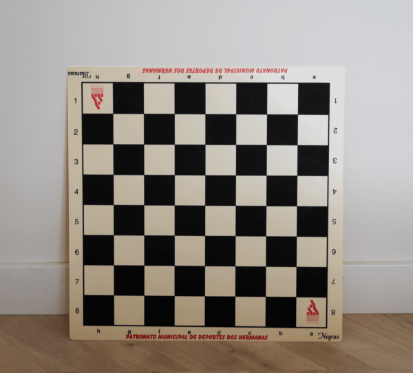 Tablero de ajedrez de 45 x 45 personalizado - Imagen 2